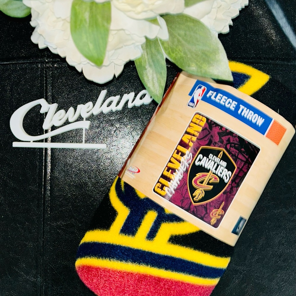 NBA Black and Yellow Blanket and Throw